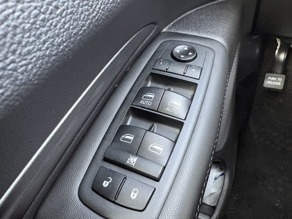 Photo 20 of this DODGE DURANGO