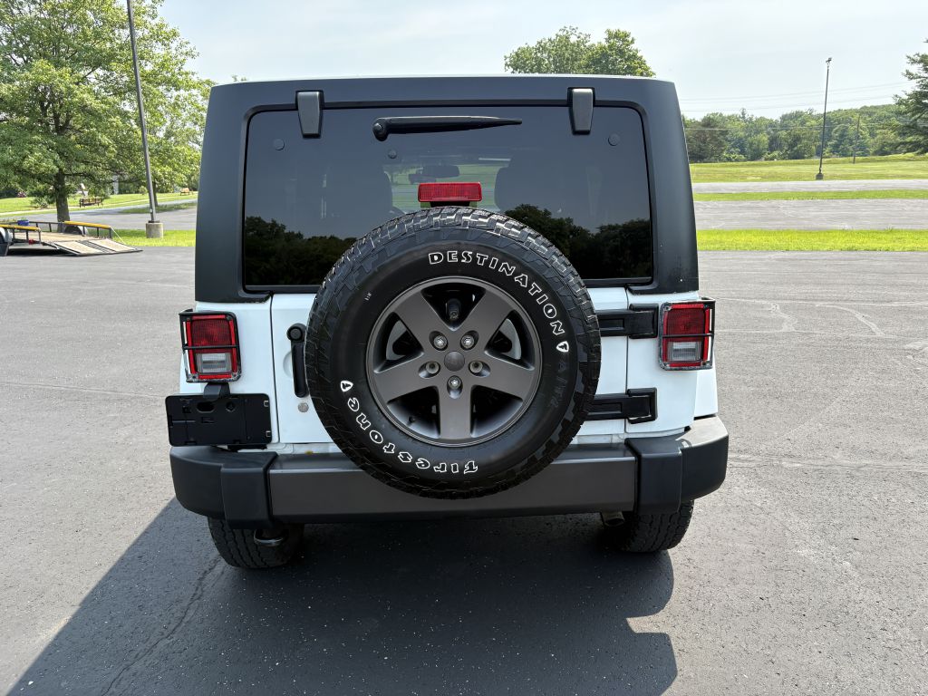 Photo 31 of this JEEP WRANGLER UNLIMI