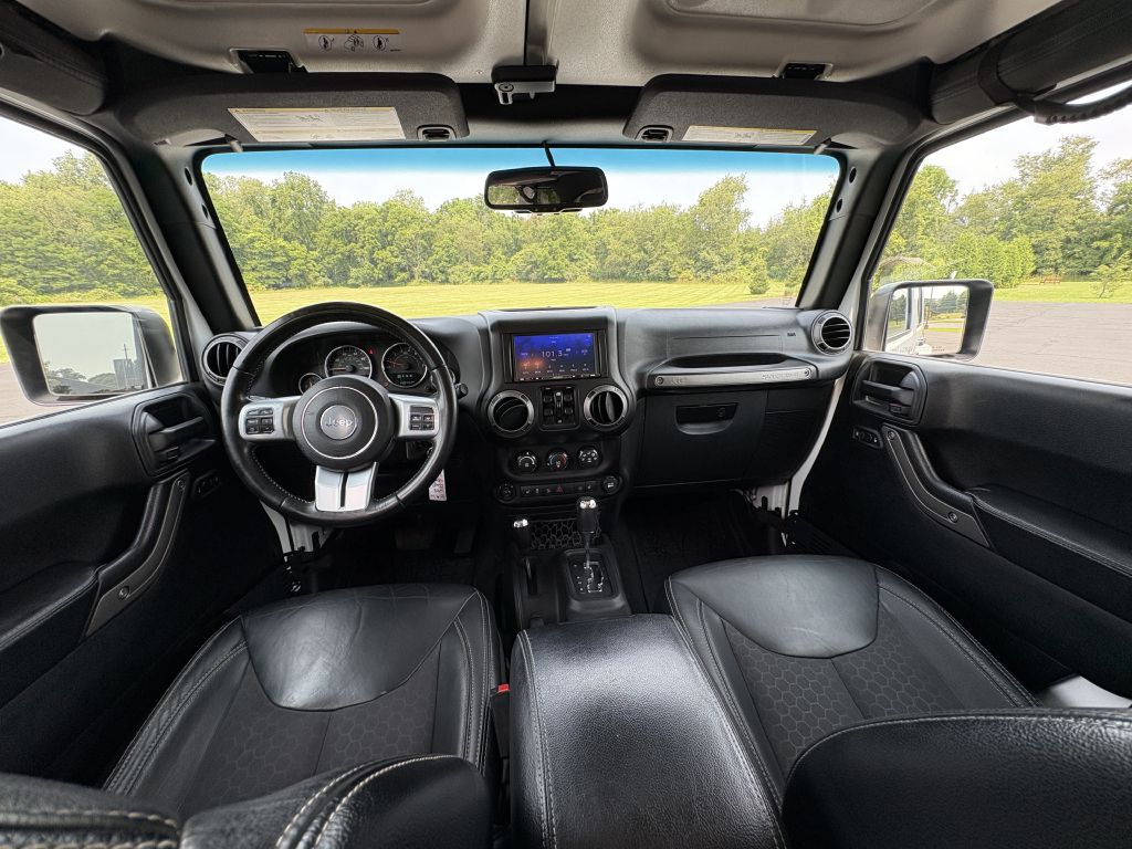 Photo 17 of this JEEP WRANGLER UNLIMI