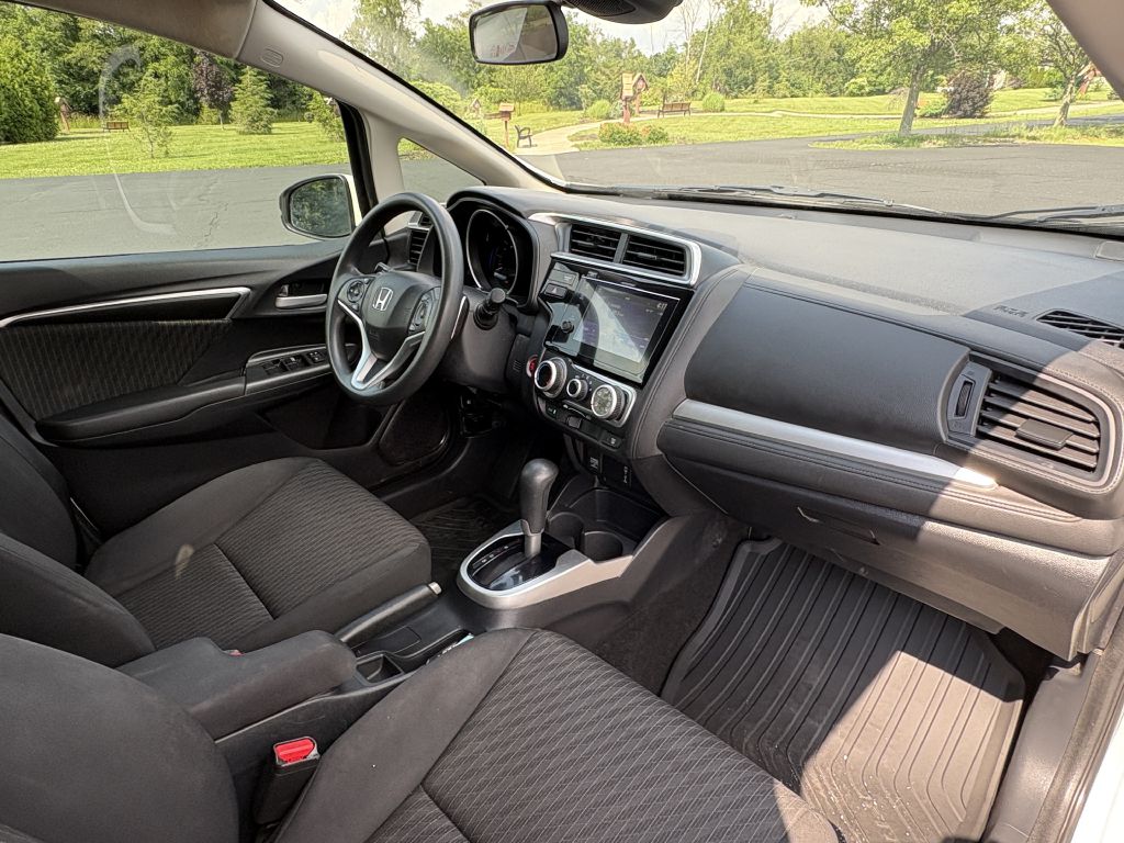 Photo 13 of this HONDA FIT