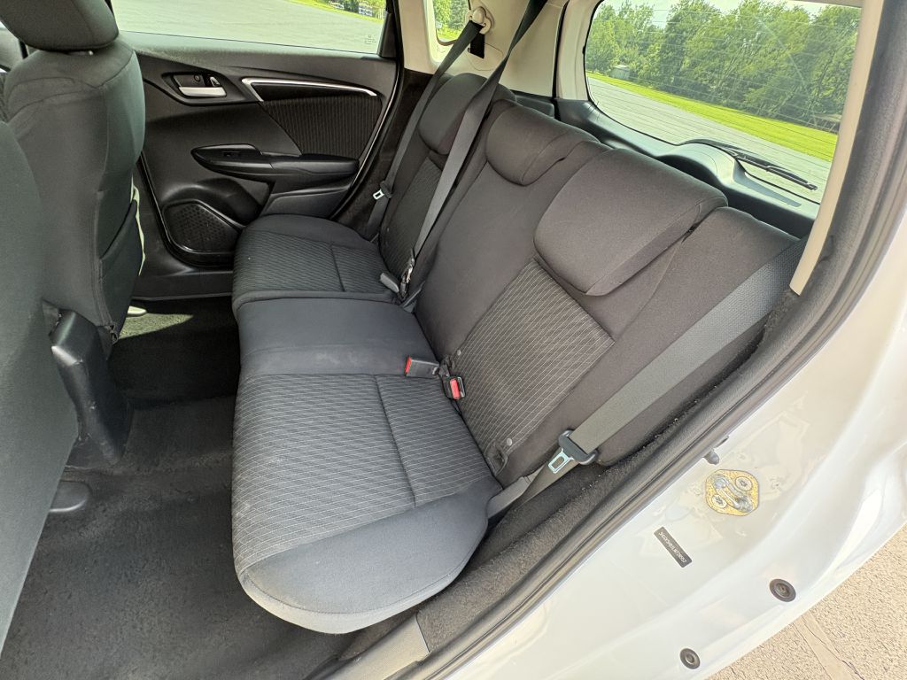 Photo 16 of this HONDA FIT