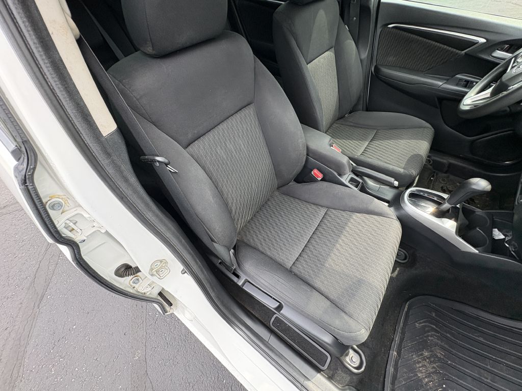 Photo 27 of this HONDA FIT