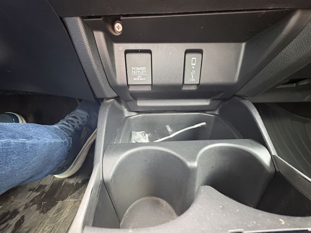 Photo 31 of this HONDA FIT