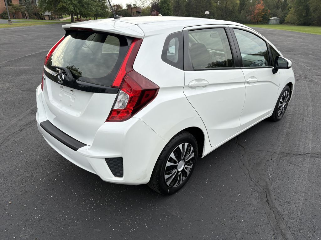 Photo 5 of this HONDA FIT