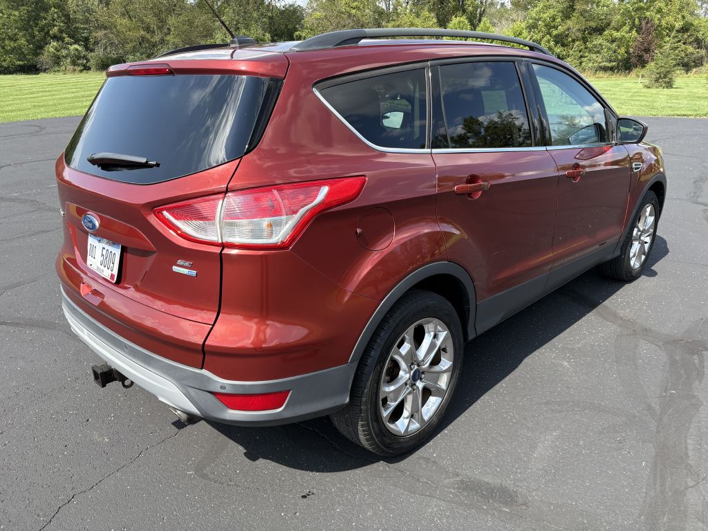 Photo 5 of this FORD ESCAPE