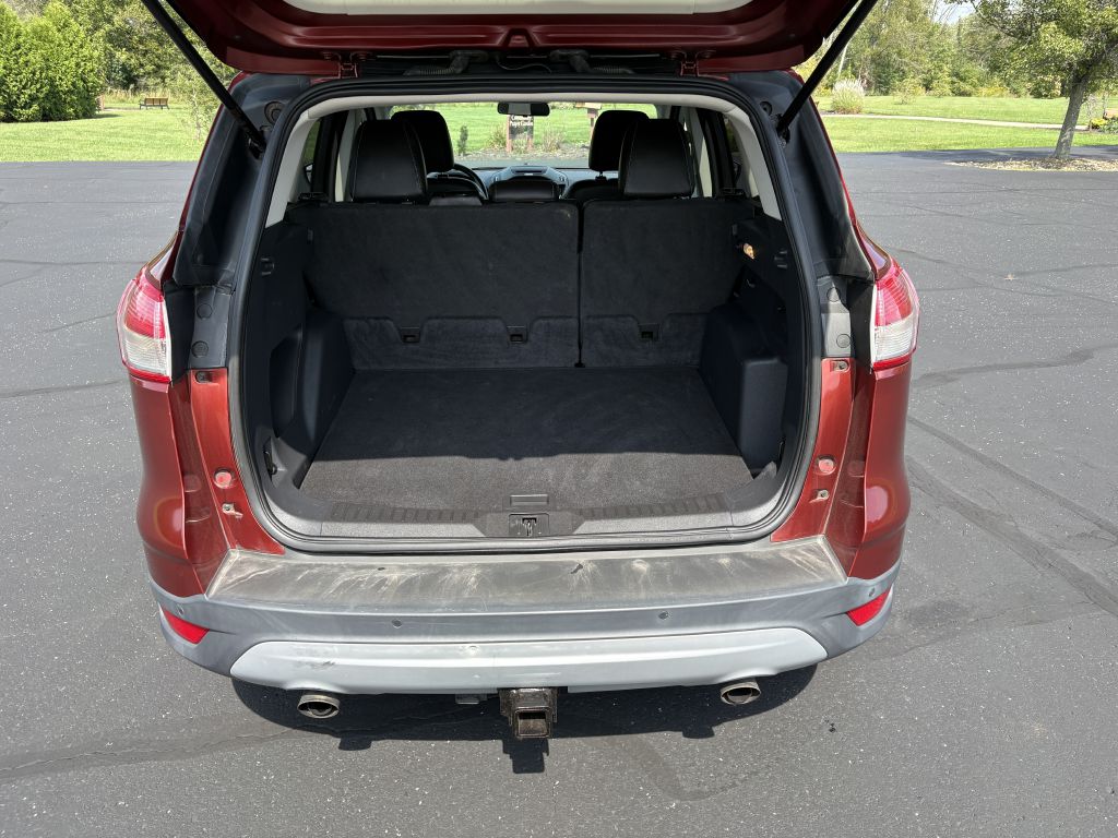 Photo 8 of this FORD ESCAPE