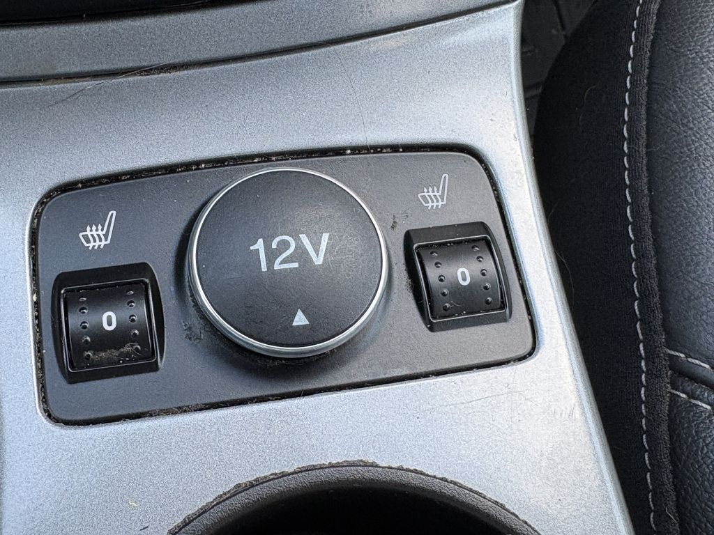 Photo 22 of this FORD ESCAPE