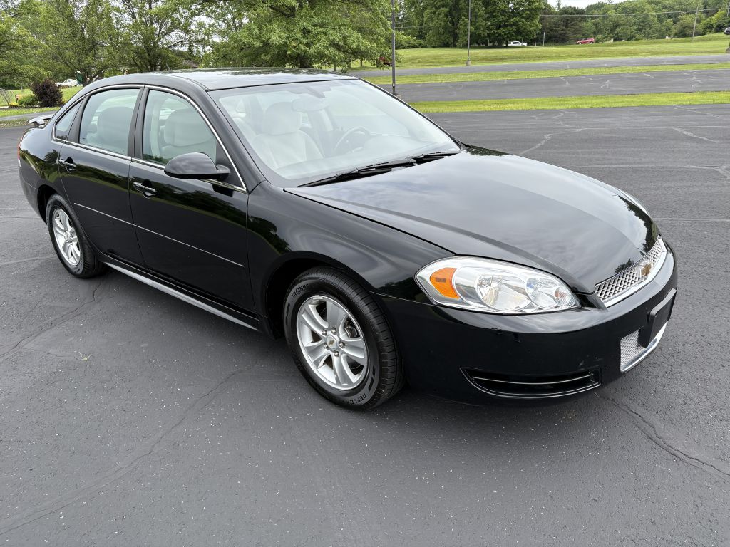 Photo 3 of this CHEVROLET IMPALA