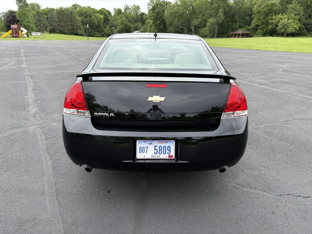 Photo 6 of this CHEVROLET IMPALA
