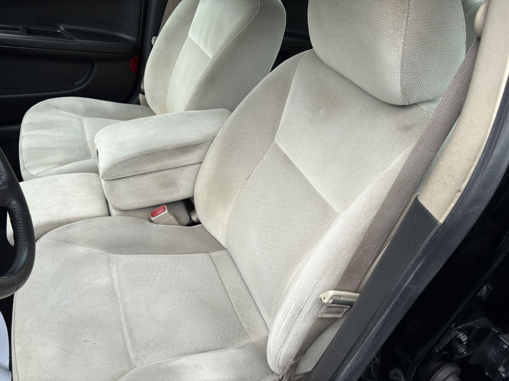 Photo 12 of this CHEVROLET IMPALA