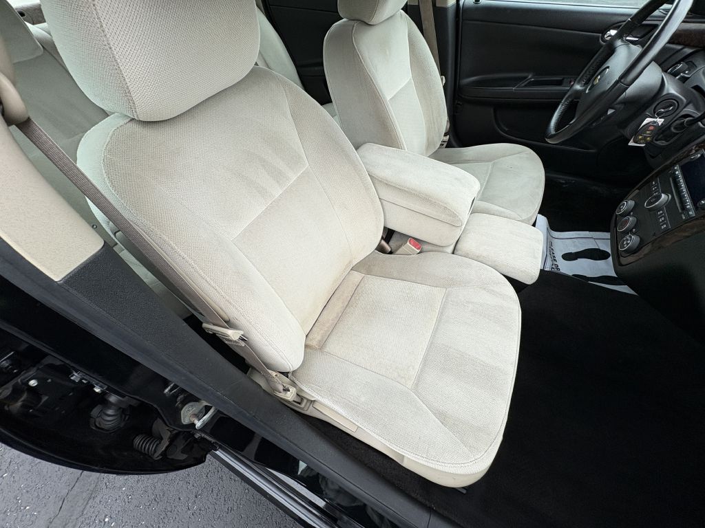Photo 13 of this CHEVROLET IMPALA