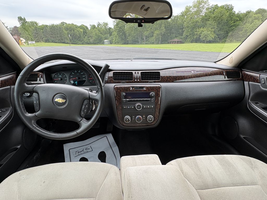 Photo 17 of this CHEVROLET IMPALA