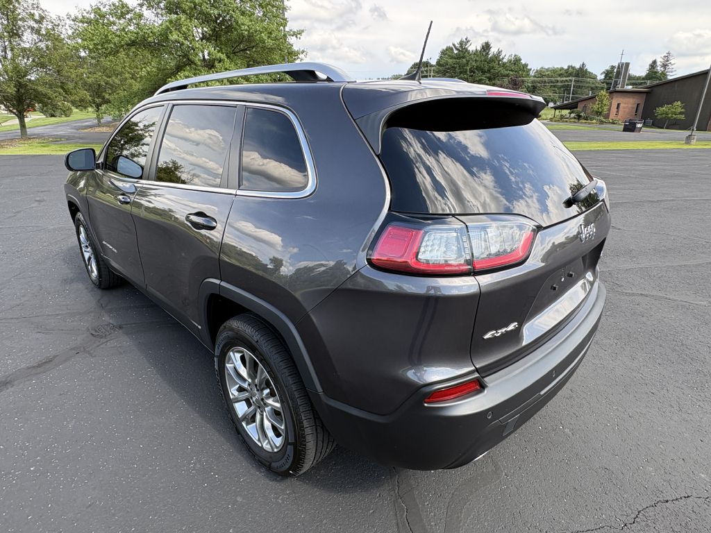 Photo 12 of this JEEP CHEROKEE