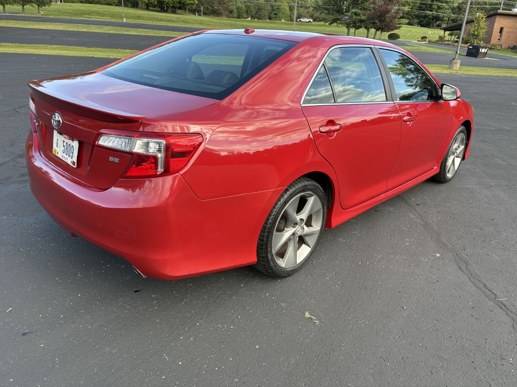 Photo 7 of this TOYOTA CAMRY