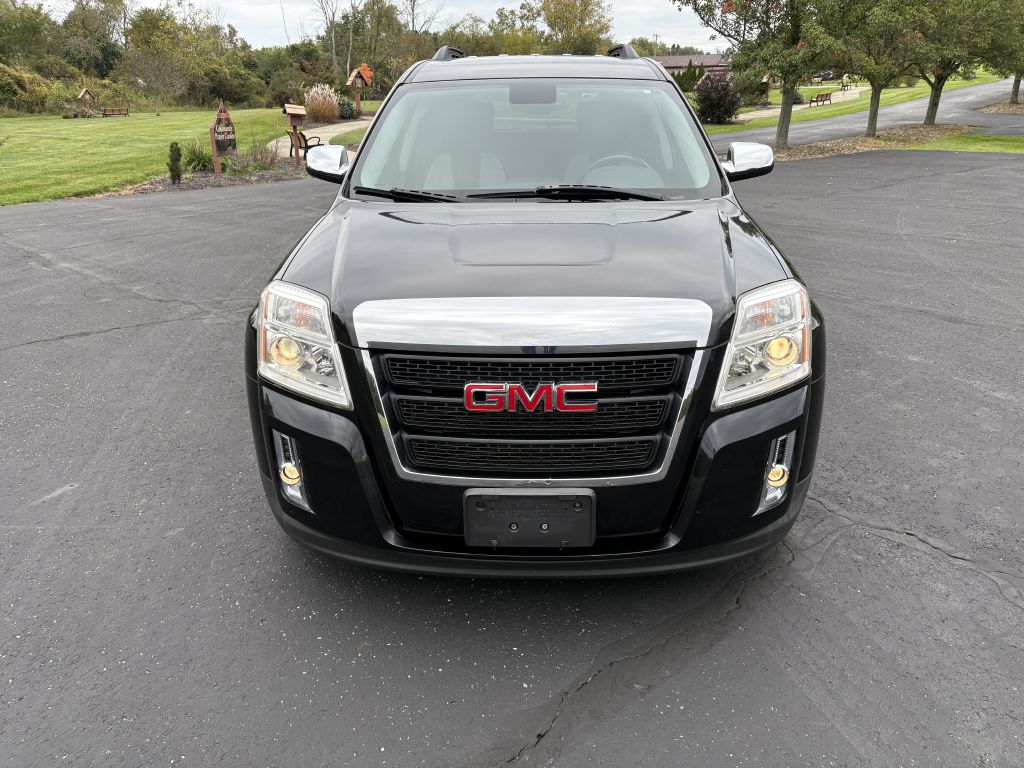 Photo 2 of this GMC TERRAIN