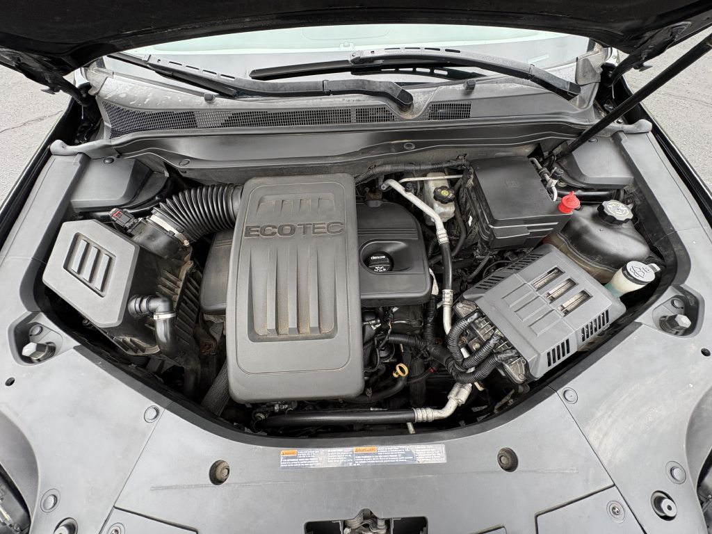 Photo 11 of this GMC TERRAIN