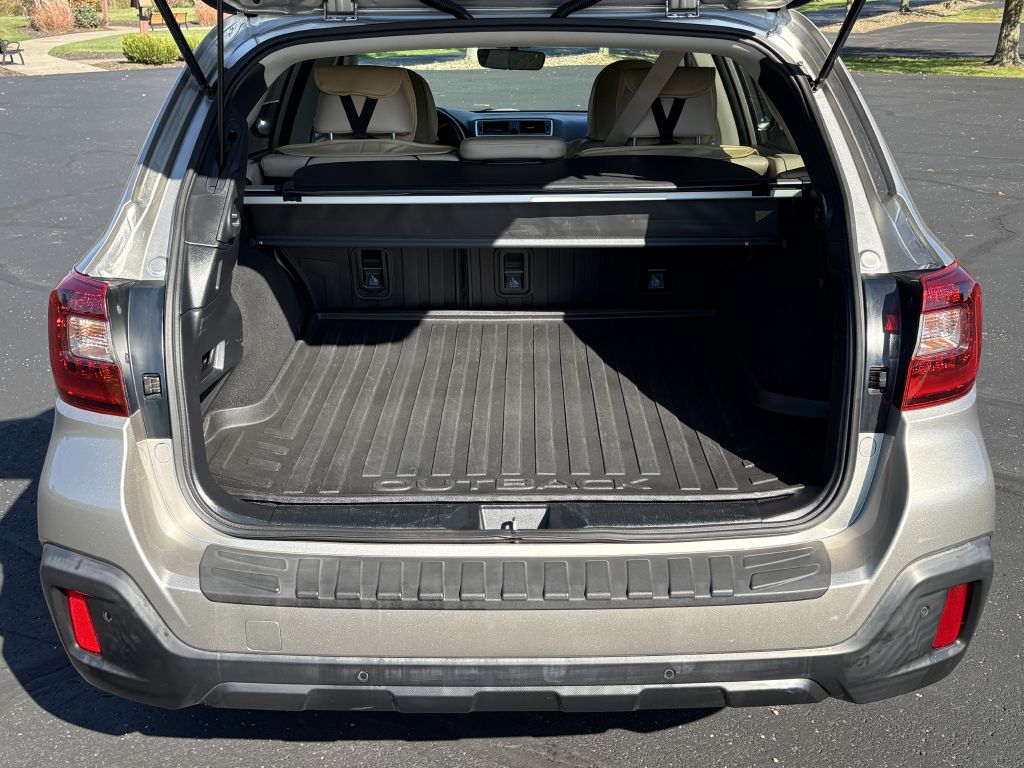 Photo 8 of this SUBARU OUTBACK