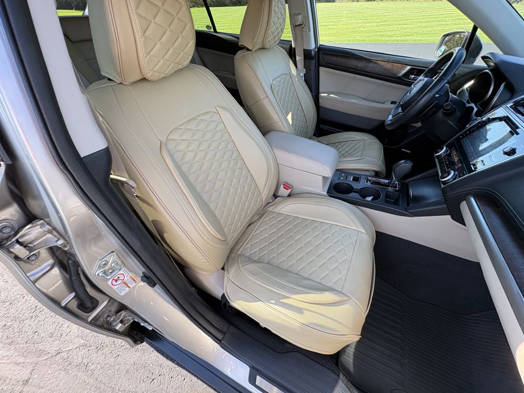 Photo 13 of this SUBARU OUTBACK