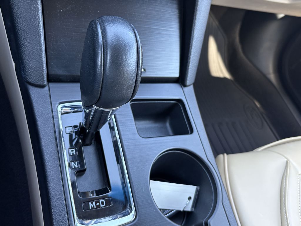 Photo 25 of this SUBARU OUTBACK
