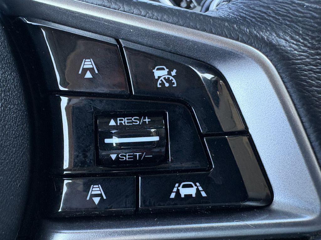 Photo 30 of this SUBARU OUTBACK