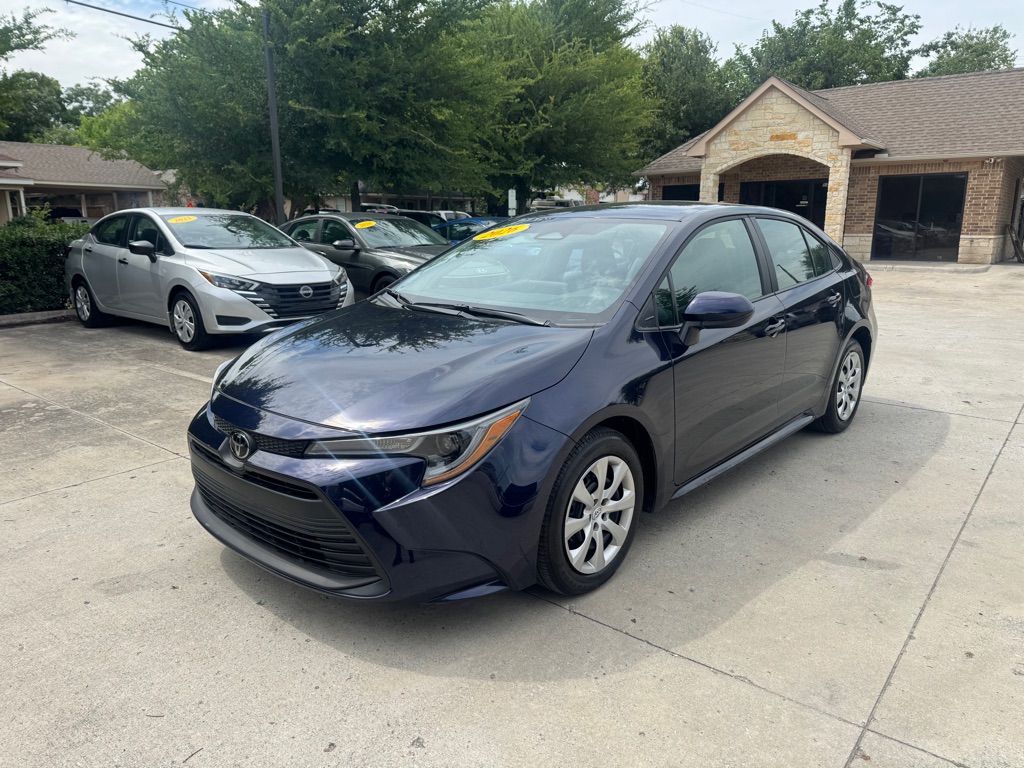 2026 Toyota Corolla LE FWD