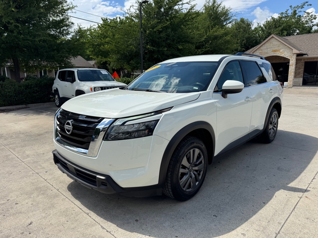2025 Nissan Pathfinder SV FWD