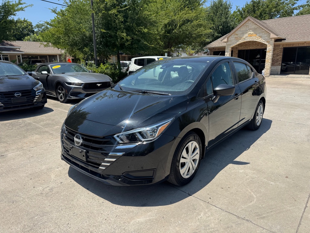 Black 2024 Nissan Versa Sedan Front-Wheel Drive Continuously Variable Transmission