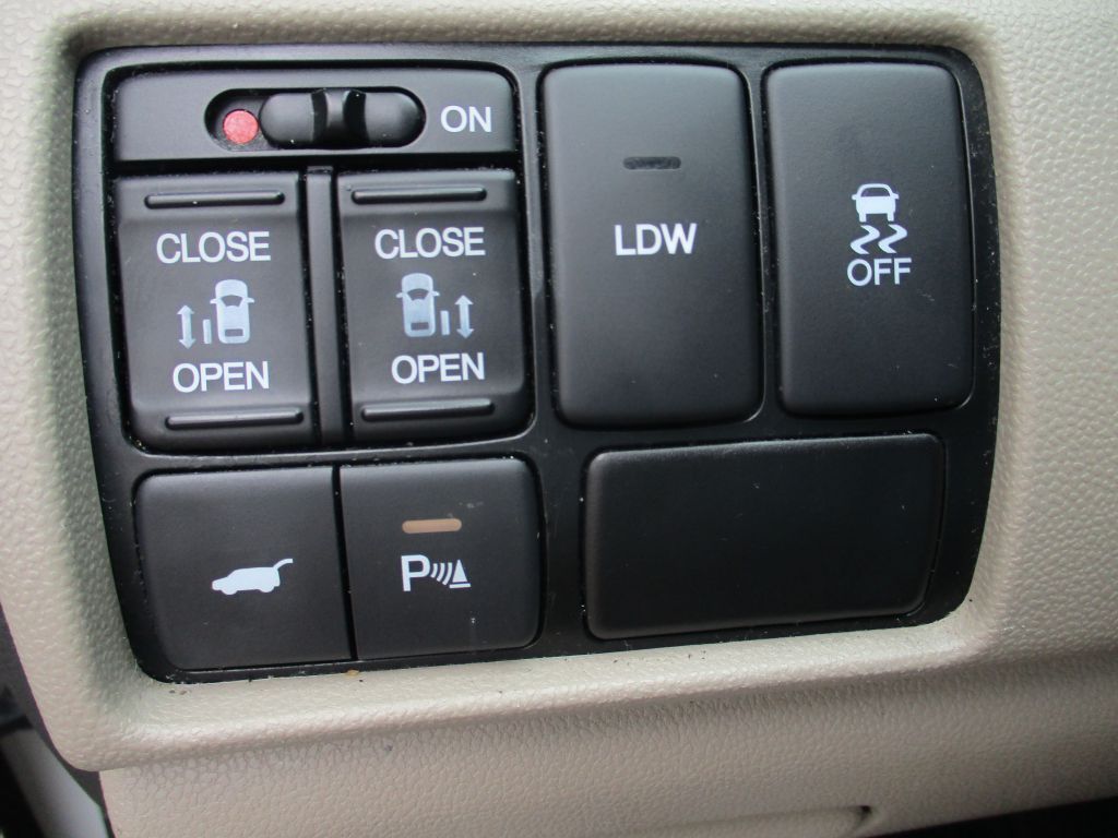 Photo 20 of this HONDA ODYSSEY