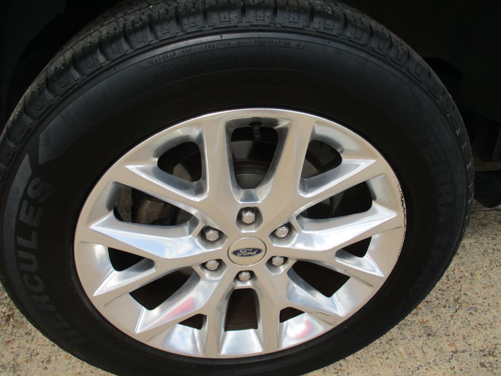 Photo 9 of this FORD EXPEDITION