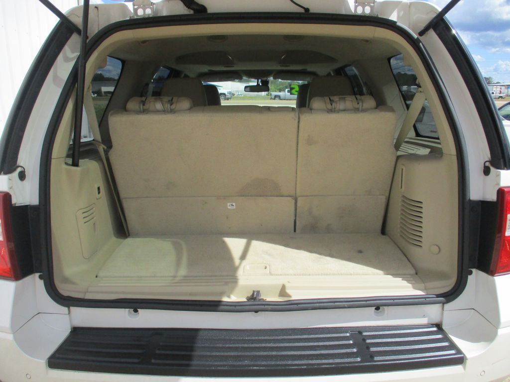 Photo 22 of this FORD EXPEDITION