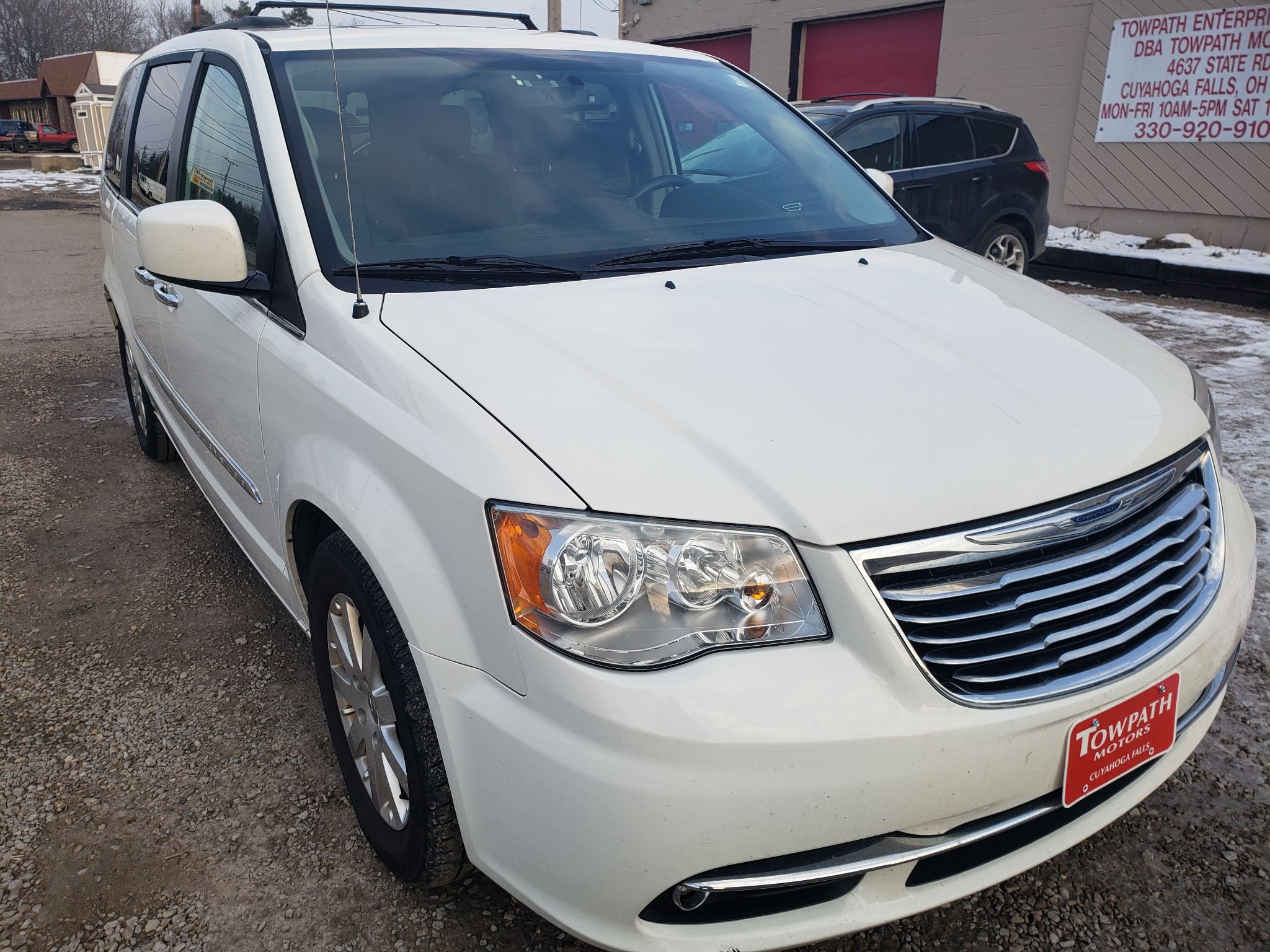 Used-2011-CHRYSLER-TOWN-&-COUNTRY-TOURING-L-for-sale-at-...