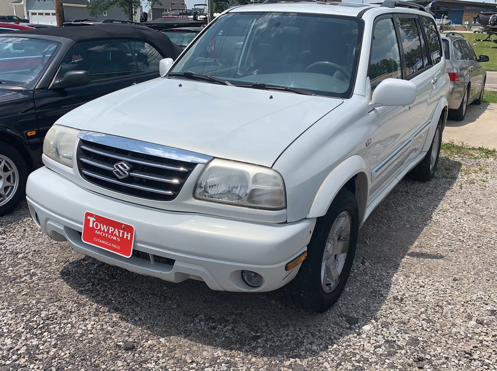 Used 2002 SUZUKI XL7 PLUS for sale at Towpath Motors | Cuyahoga Falls