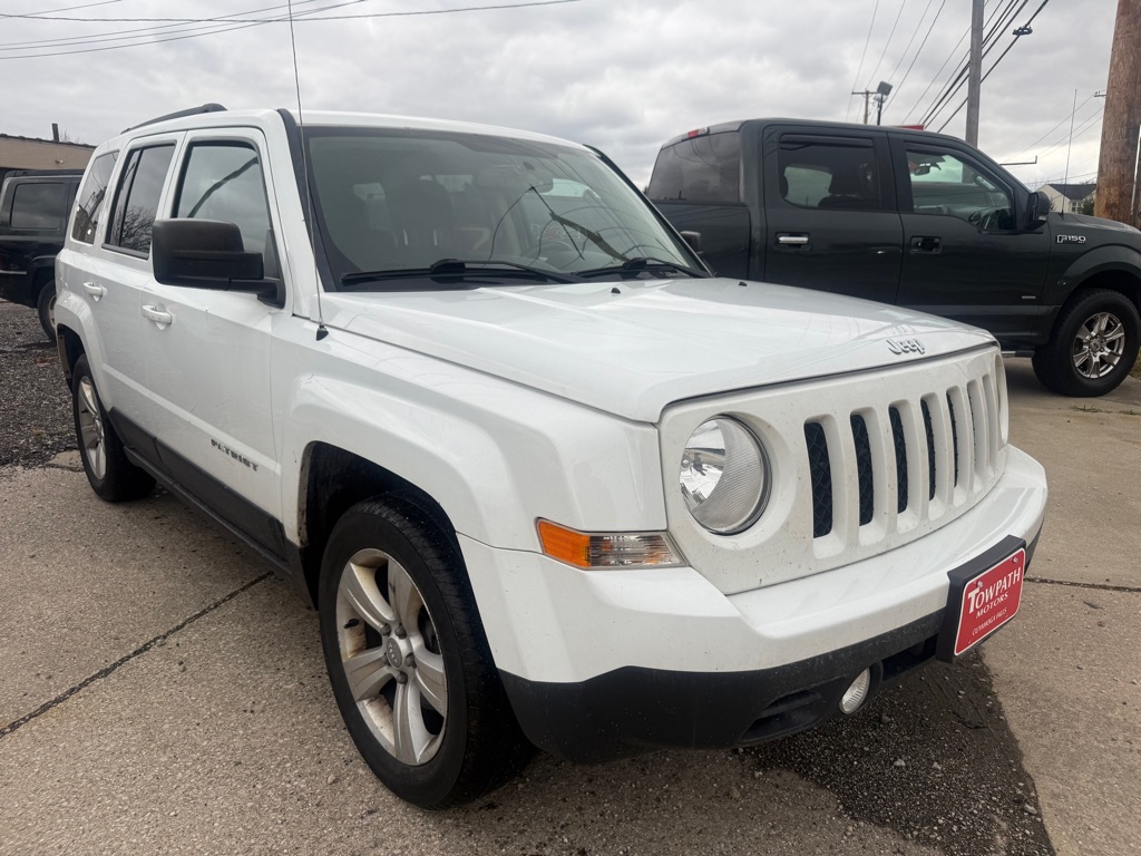 2015 Jeep Patriot Latitude photo 2
