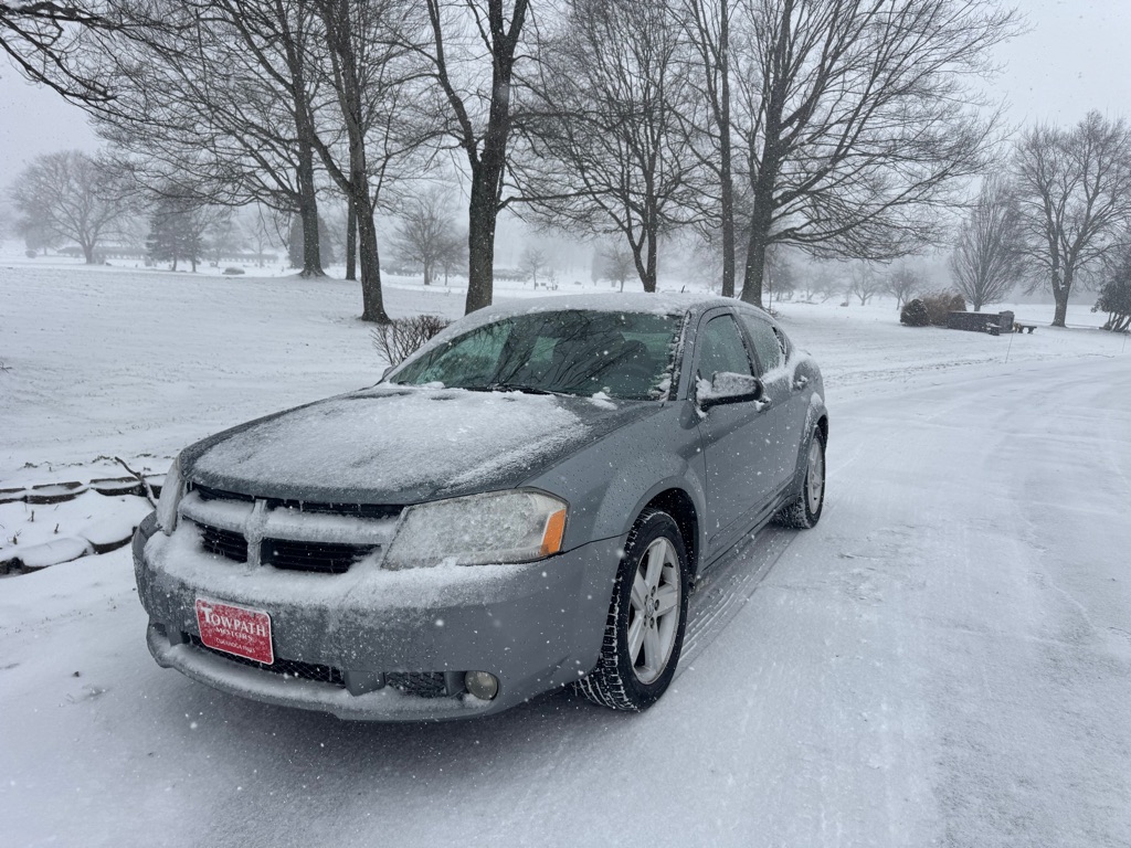 2008 Dodge Avenger SXT's photo