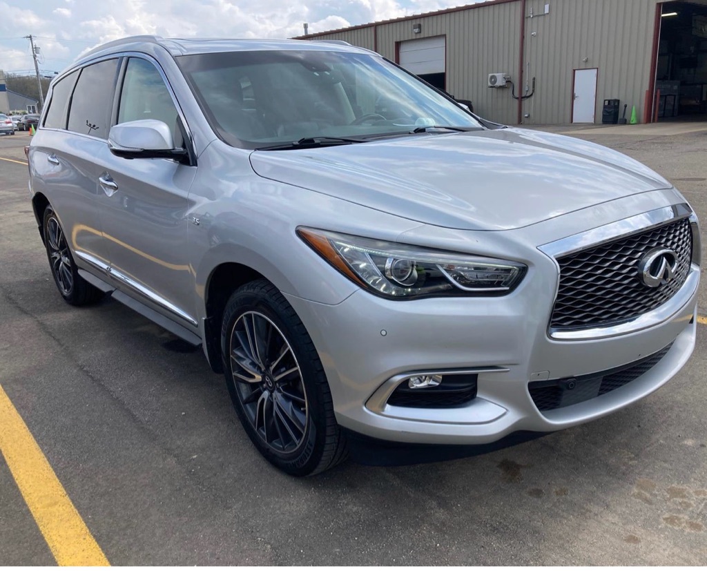 2016 INFINITI QX60 Base