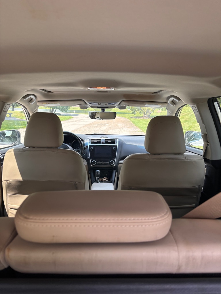 Photo 5 of 2019 Subaru Outback 2.5i Limited