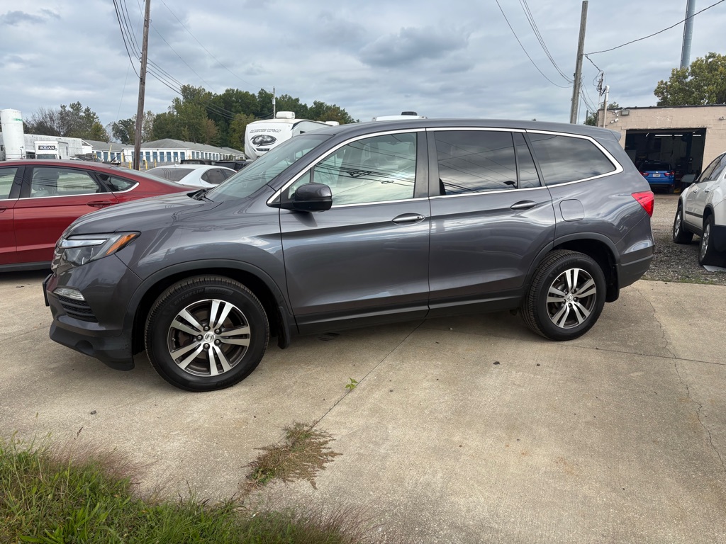 Photo 1 of 2016 Honda Pilot EX-L