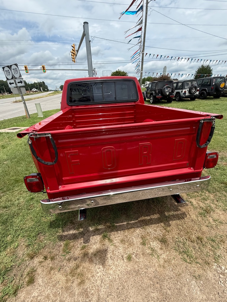 Photo 7 of this FORD F-100