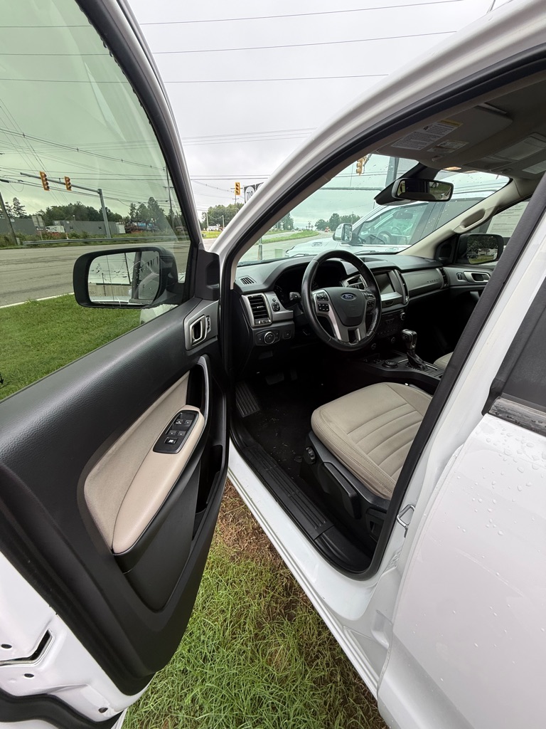 Photo 9 of this FORD RANGER