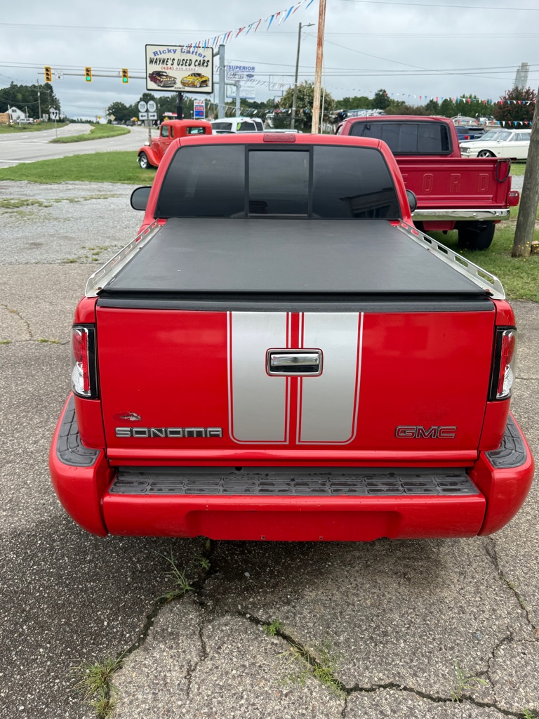 Photo 5 of this GMC SONOMA