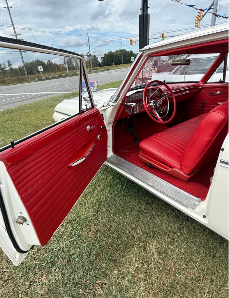Photo 8 of this FORD GALAXIE
