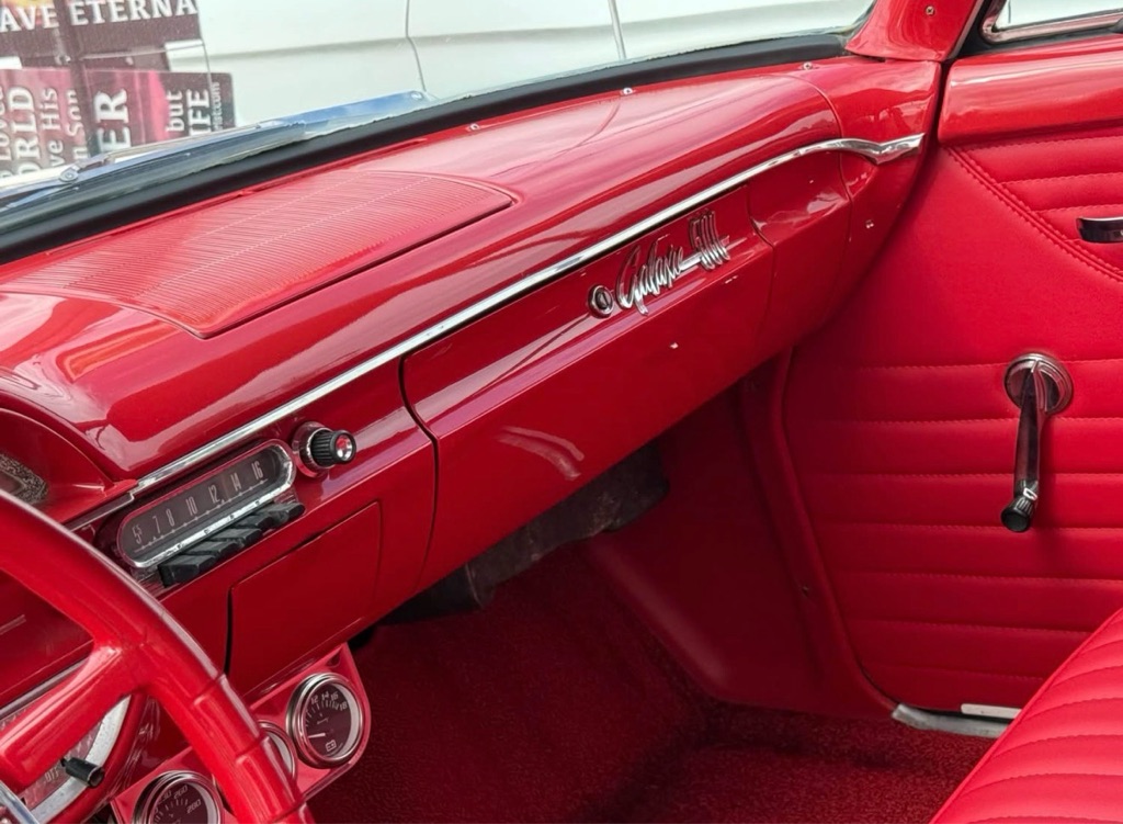 Photo 7 of this FORD GALAXIE