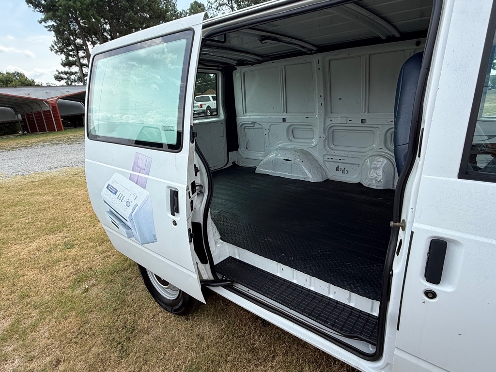 Photo 3 of this CHEVROLET ASTRO VAN