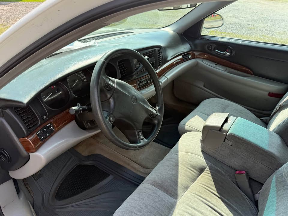 Photo 8 of this BUICK LESABRE