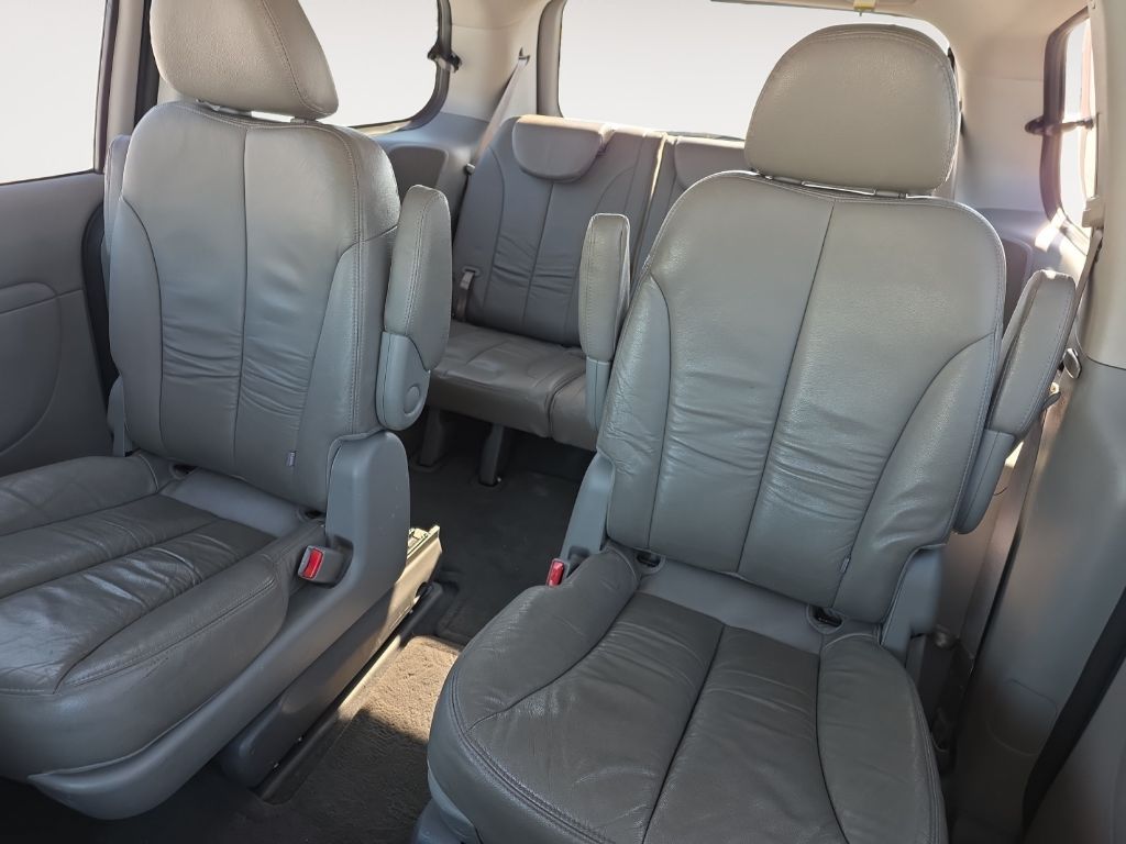 2012 Kia Sedona EX