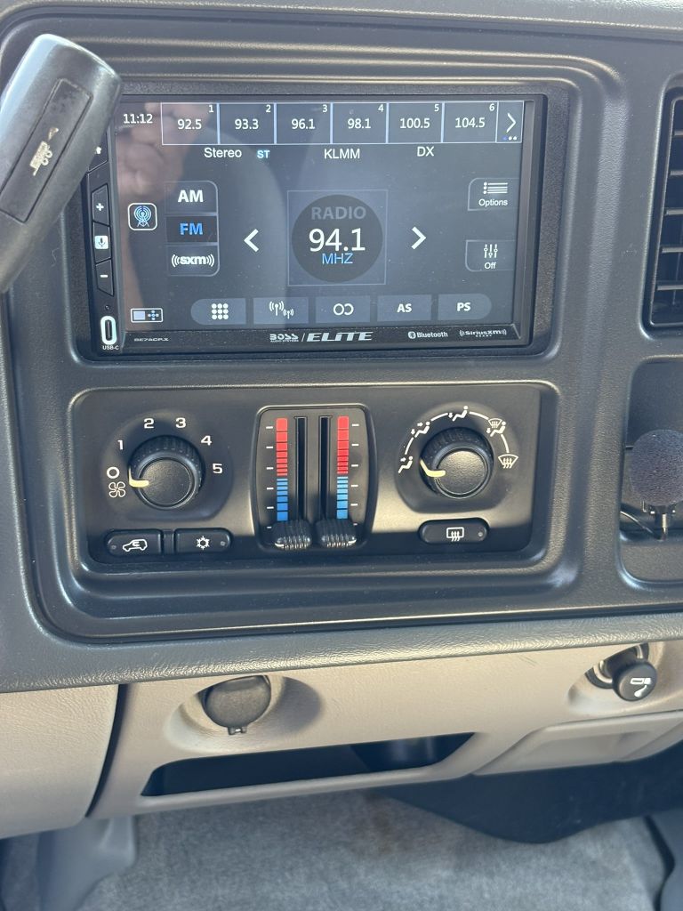 Photo 19 of this GMC YUKON XL