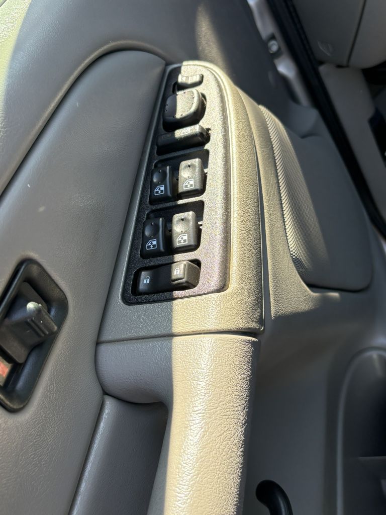 Photo 21 of this GMC YUKON XL