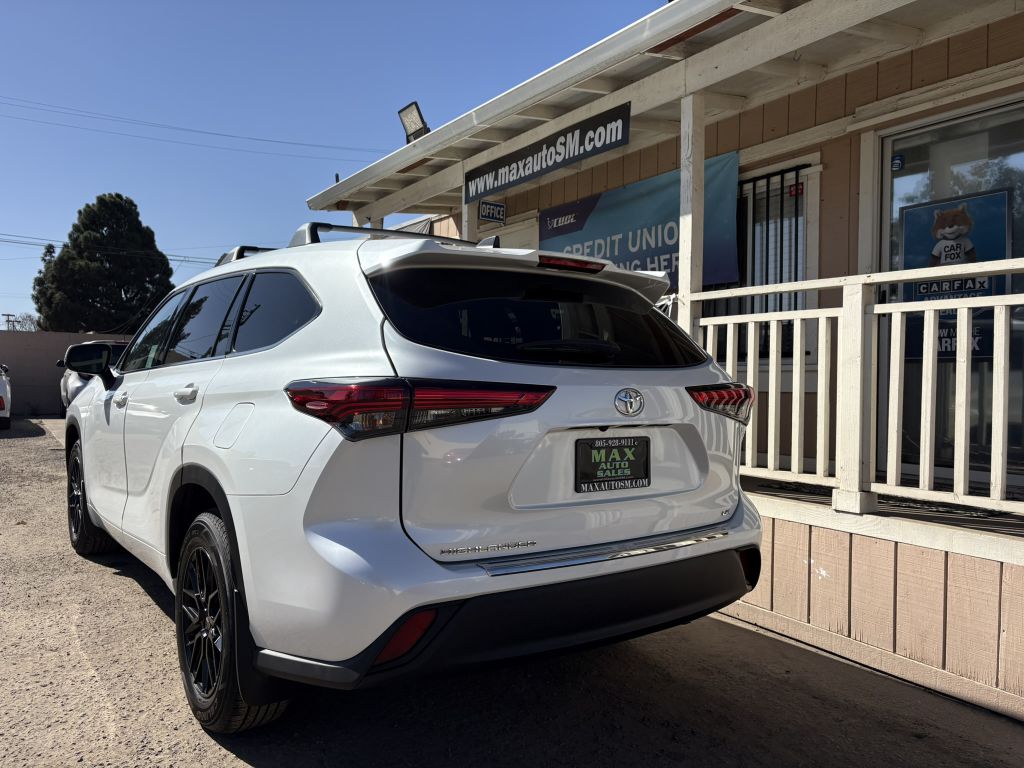 Photo 19 of this TOYOTA HIGHLANDER