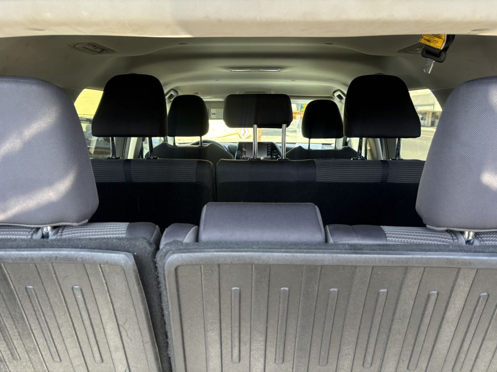 Photo 29 of this TOYOTA HIGHLANDER