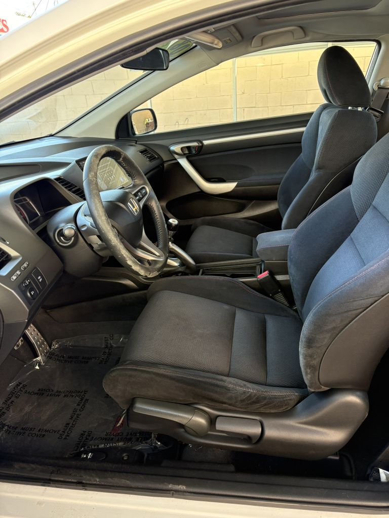 Photo 15 of this HONDA CIVIC